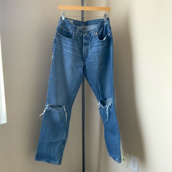Levi’s | 501® '90S WOMEN'S JEANS size 28x30 - Picture 2 of 12
